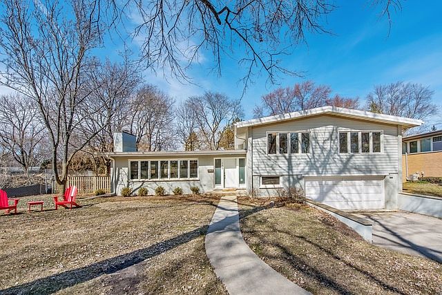 1st image of 745 Elder Ct