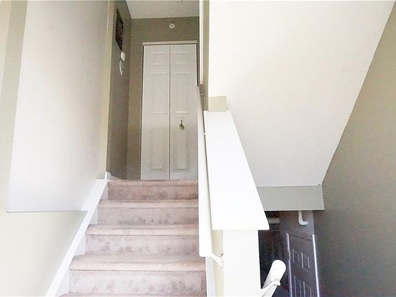 3rd image of 1116 Arrowhead Dr
