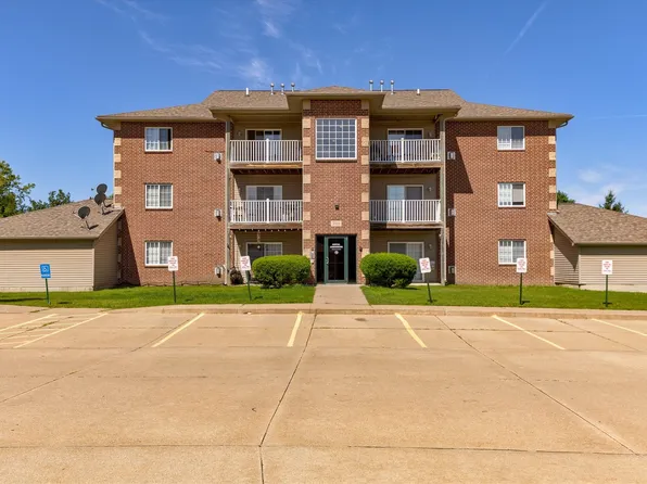 701 SE Dovetail Rd APT 7, Grimes, IA 50111