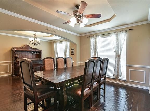 3rd image of 310 Copper Cove Ct