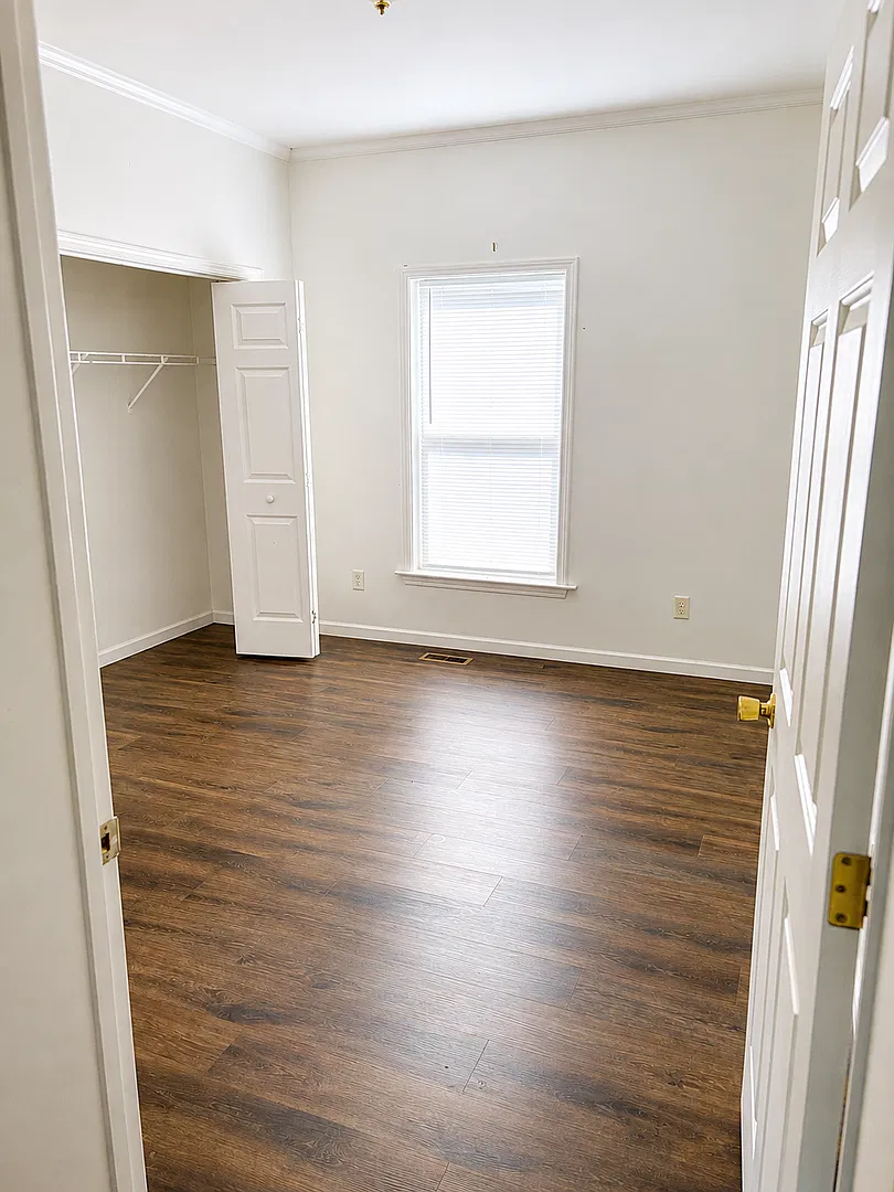 50-52 Smith Rd — Photo 3