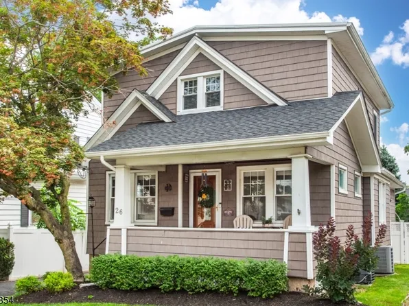 26 Dewey Ave, Totowa Boro, NJ 07512