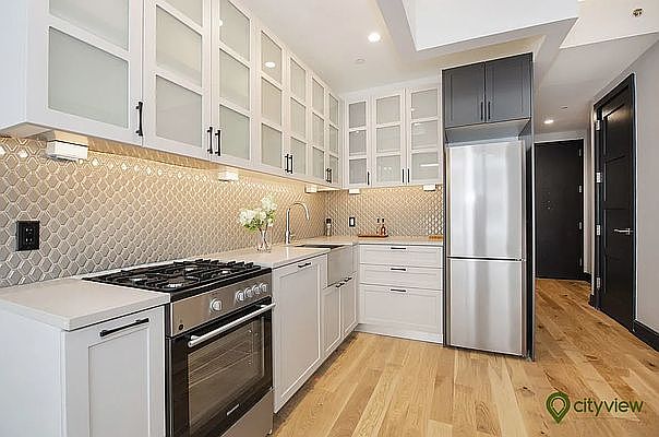 1st image of 10 Montieth St APT 243