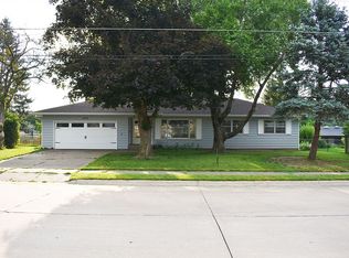 2409 Lorton Ave, Davenport, IA 52803