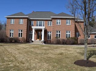 544 Colquitt Dr, Pittsburgh, PA 15238