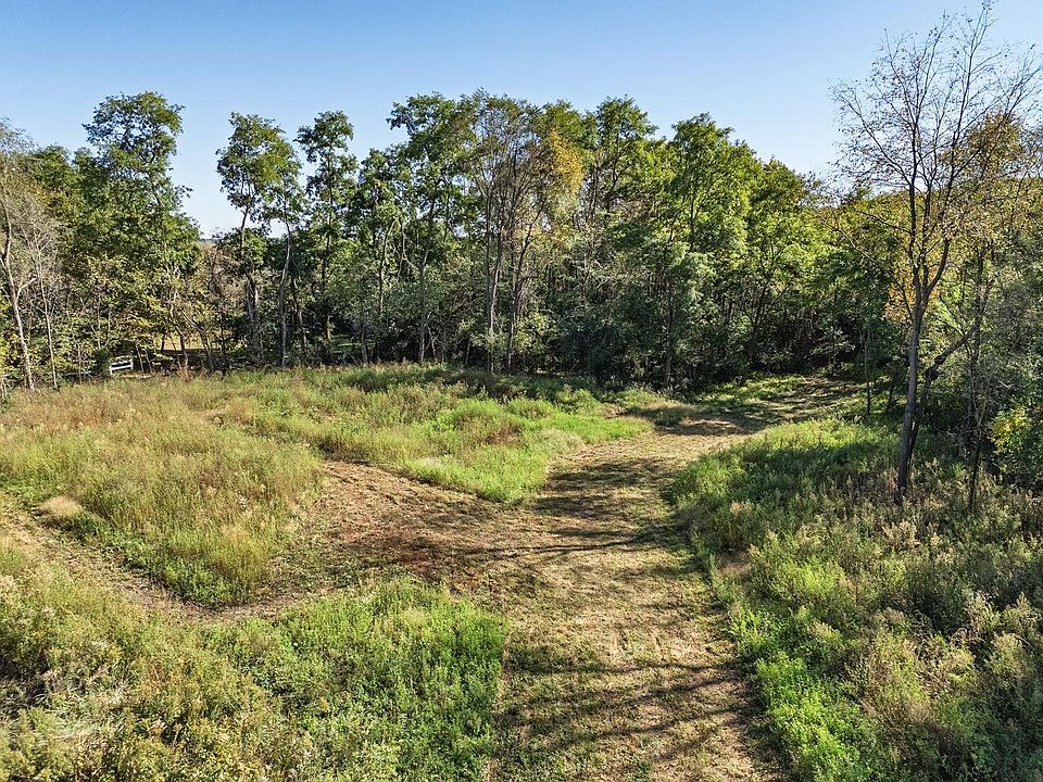 1st image of E11327 Shady Lane Rd