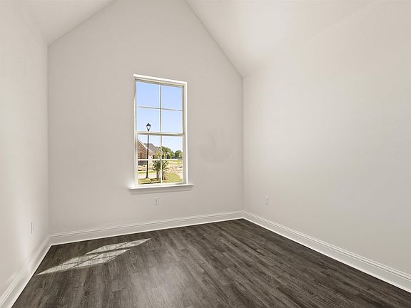 2nd image of 18715 Seabiscuit Ln