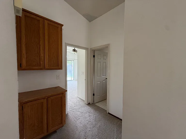 6415 Shasta Creek Way — Photo 9