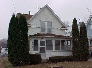 206 Linwood Ave, Waterloo, IA 50702