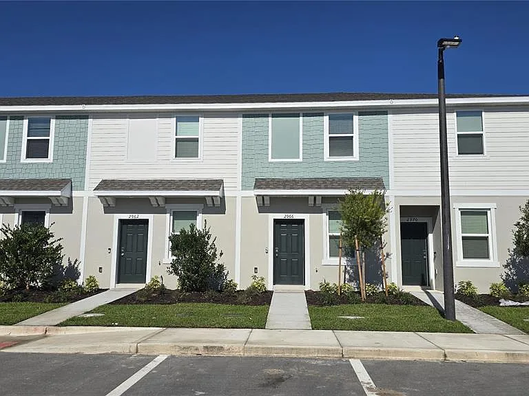 2970 Skyline Loop — Photo 1