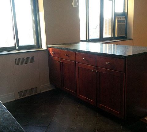 4th image of 5048 N Marine Dr #A5
