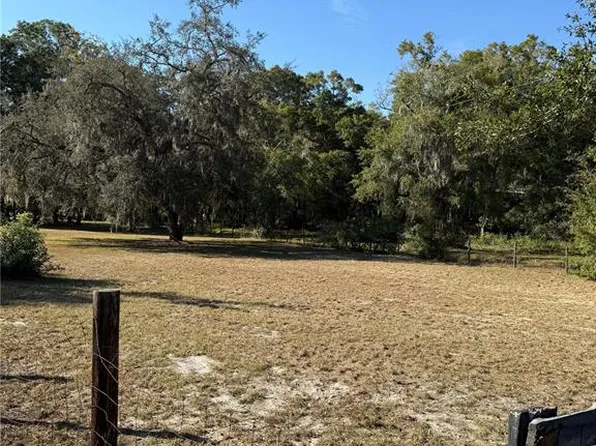 450 NW 117th Ct #14, Ocala, FL 34482