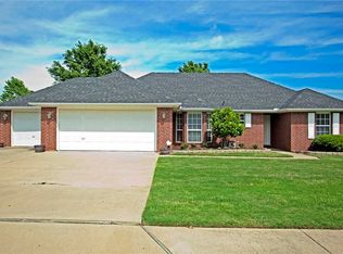 525 Ash St, Lowell, AR 72745