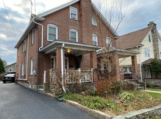 2432 E County Line Rd, Ardmore, PA 19003