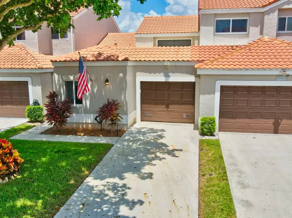 10455 Lake Vista Circle, Boca Raton, FL 33498