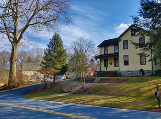 574 Owl Bridge Rd, Washington Boro, PA 17582
