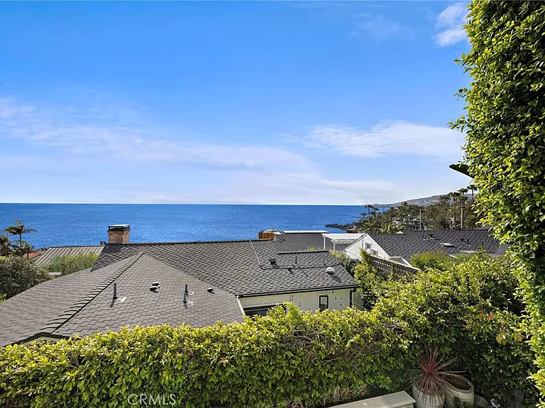 2609 Victoria Dr — Photo 24