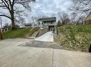 209 Renshaw Ave, Highland Heights, KY 41076