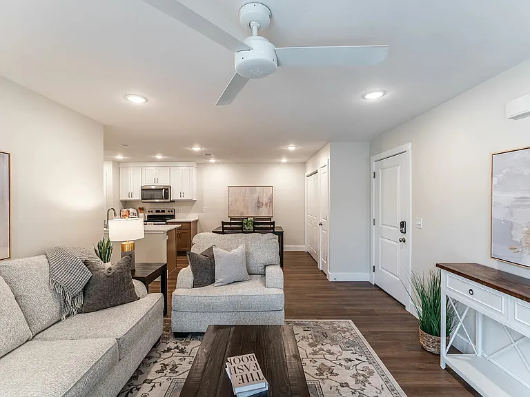 Orchard Park Apartments — Photo 16