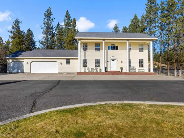 16607 N Primrose Ln, Nine Mile Falls, WA 99026