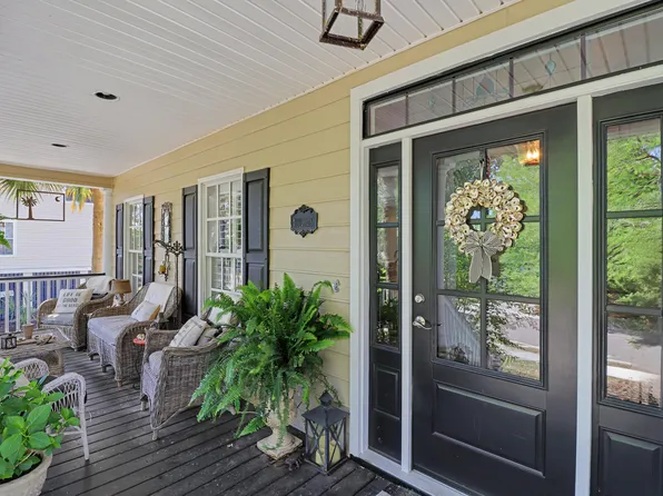 1984 N Creek Dr, Mount Pleasant, SC 29466