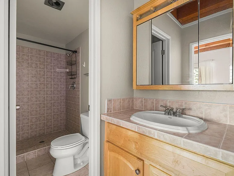 861 Southwood Blvd #30 — Photo 14