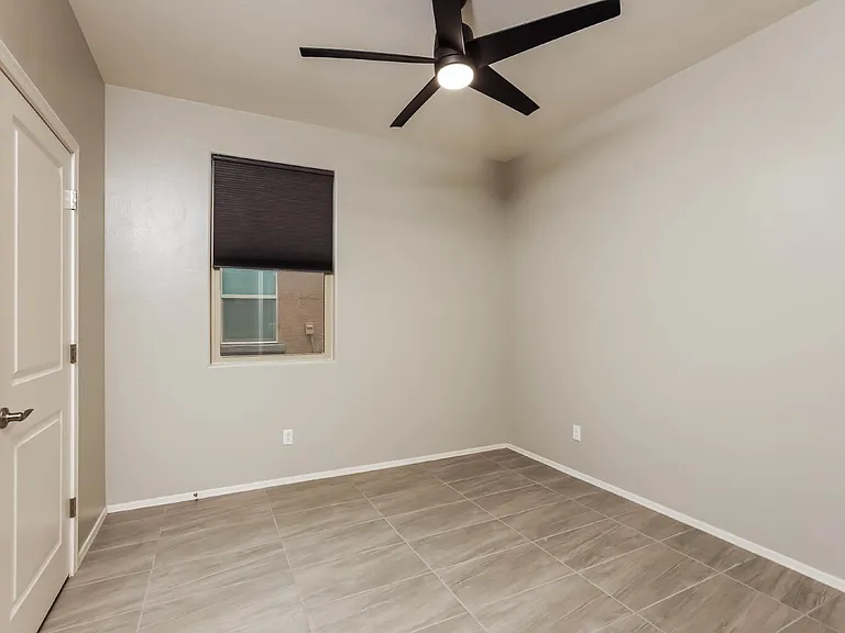 12259 N Sutter Dr — Photo 11
