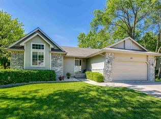 418 W White Tail St, Derby, KS 67037