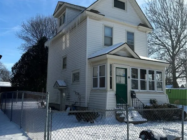 18 Vista St, Auburn, NY 13021