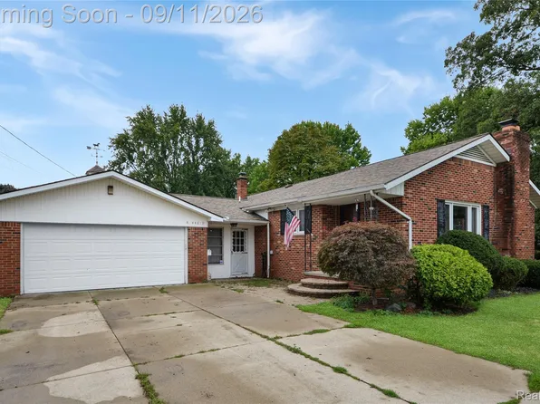 44819 Duffield Ave, Sterling Heights, MI 48314