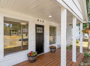 413 W 4th Ave, Pe Ell, WA 98572