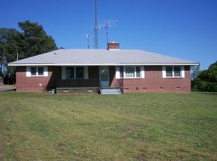 1634 Prosperity Hwy, Prosperity, SC 29127