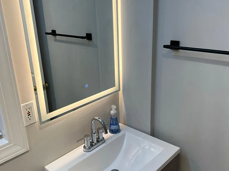 5825 Belmont Ave — Photo 30