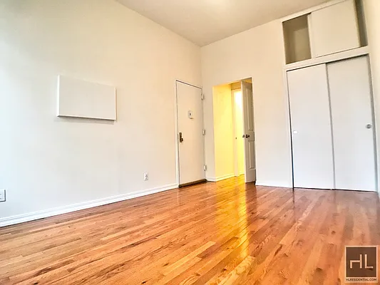 Rented by Highline Residential | media 4