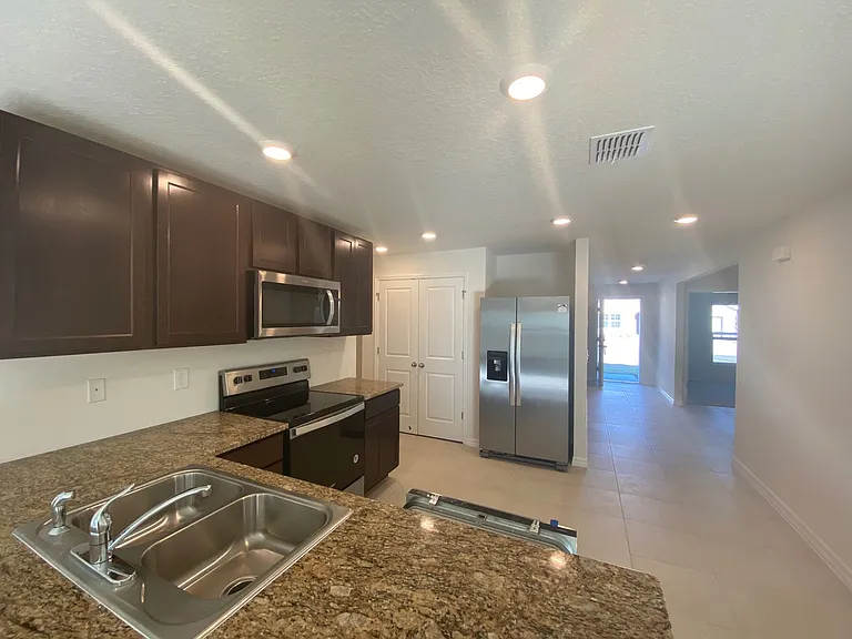 308 Hickory Course Radl — Photo 10