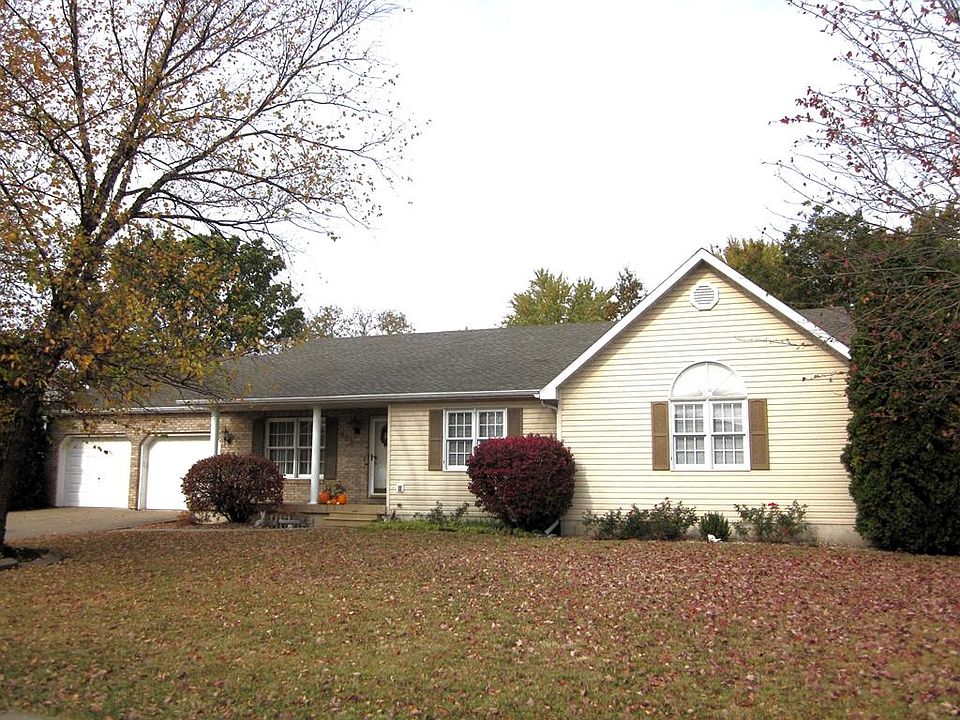 1st image of 905 Dogwood Dr