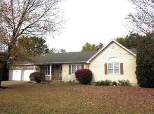 905 Dogwood Dr, Kirksville, MO 63501