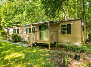 5203 Howardsville Rd, Apison, TN 37302