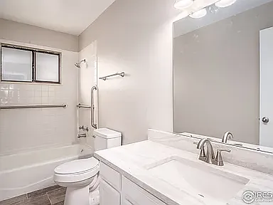 505 46th Avenue Way — Photo 5