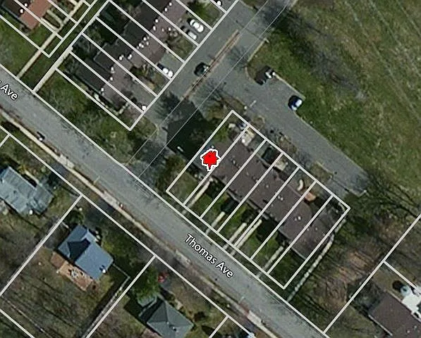 1313 Thomas Ave photo 1