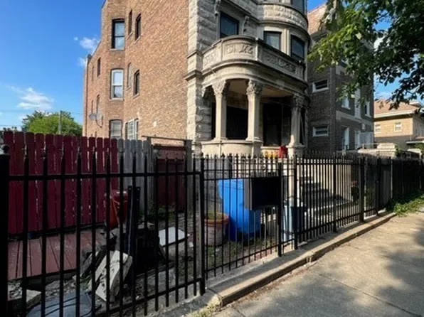 3526 W Jackson Blvd, Chicago, IL 60624