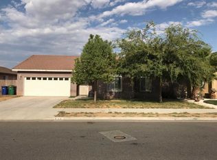 840 Ash Ave, Lindsay, CA 93247