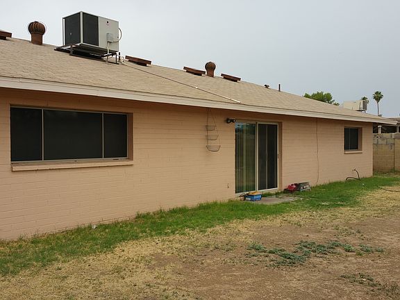4th image of 5233 N 67th Dr