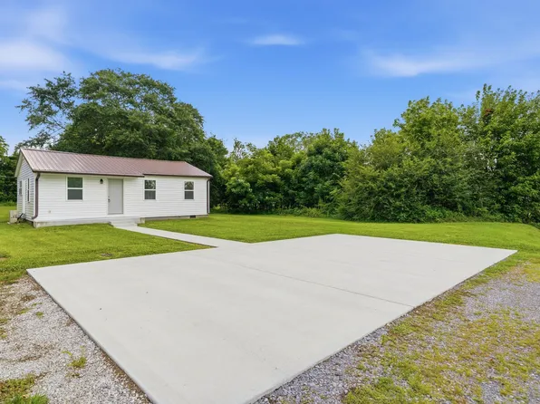 305 S Polk St, Tullahoma, TN 37388