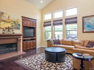 2999 W Porter Rd, San Diego, CA 92106