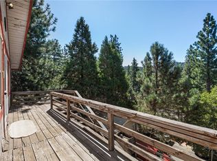 23034 Cedar Way, Crestline, CA 92325