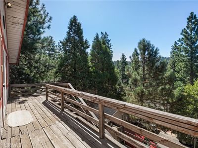 23034 Cedar Way, Crestline, CA, 92325