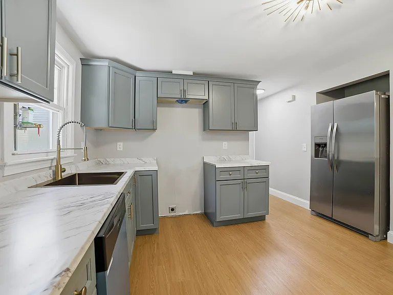 44 Topsfield Cir — Photo 4
