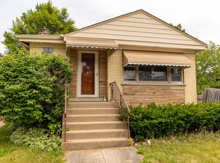 6001 N Nagle Ave, Chicago, IL
