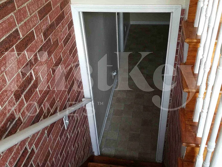 29 N Walnut Ln — Photo 12